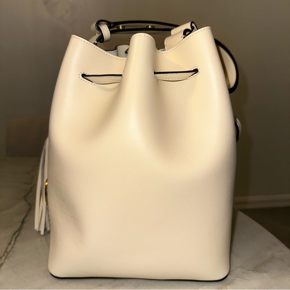 Valentino Garavani So Seau Medium Bucket Bag - Picture 3 of 6